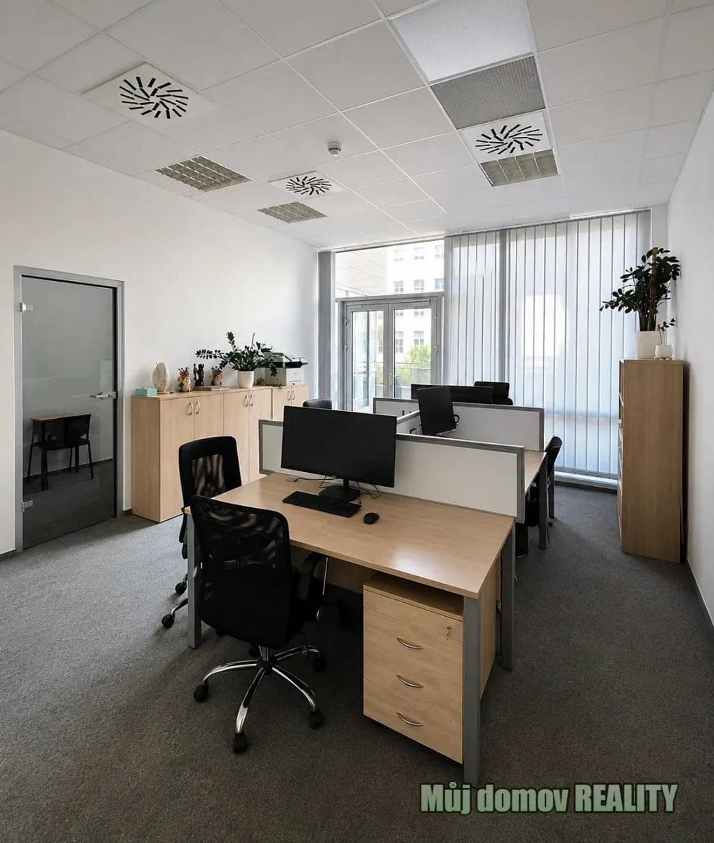 Moderní kancelář 45 m² s terasou k podnájmu Praha 4, Nusle – foto 5