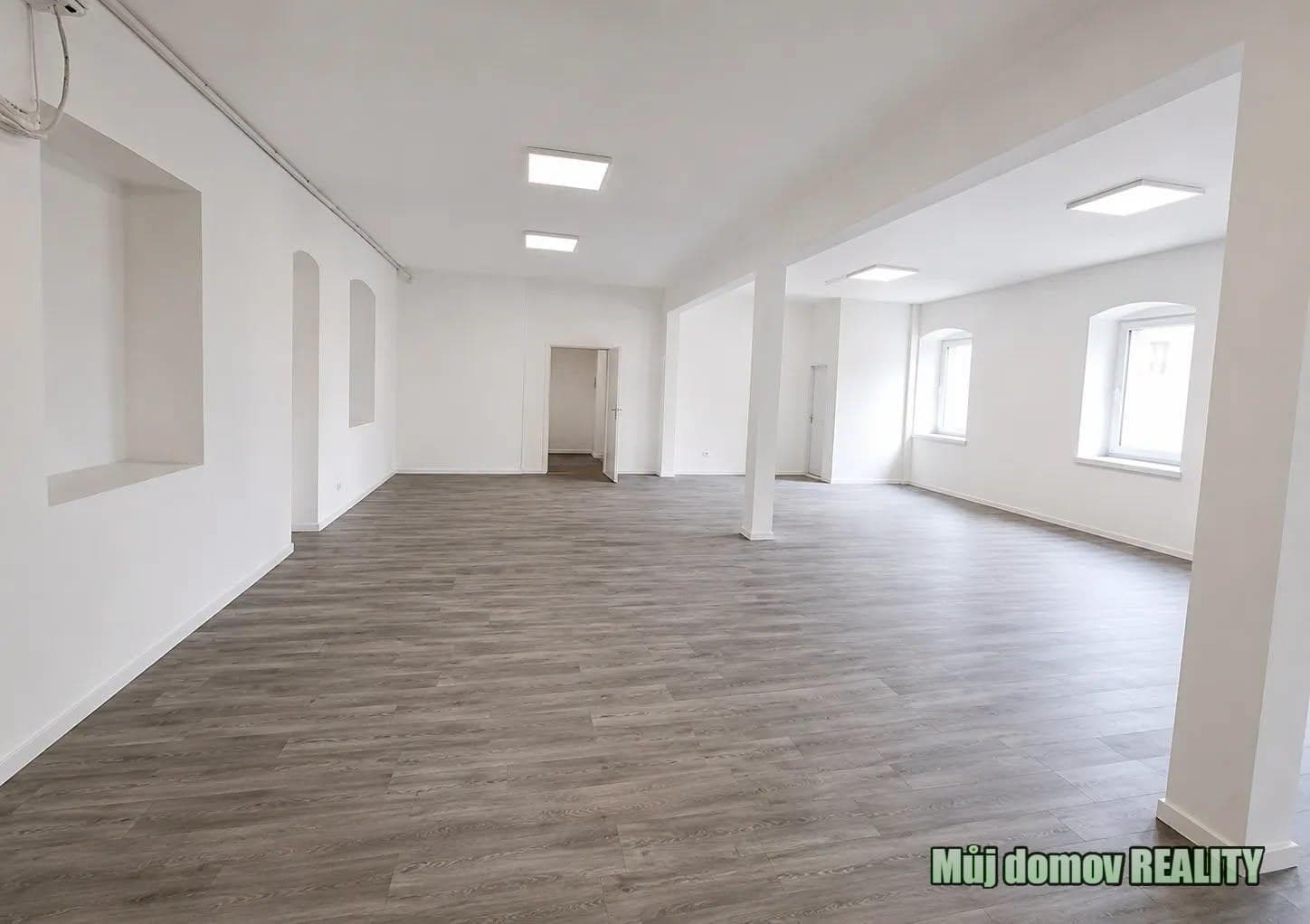 Pronájem multifunkčního objektu bývalý mlýn | 1 300 m² | Pozemek 1 022 m² | Praha – foto 2