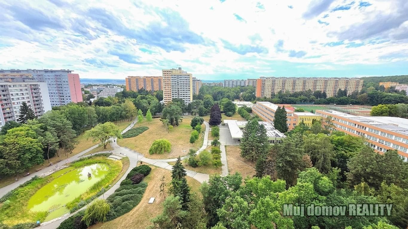 Pronájem bytu 3+1, 68 m², lodžie, Praha 8 Kobylisy, Famfulíkova – foto 2