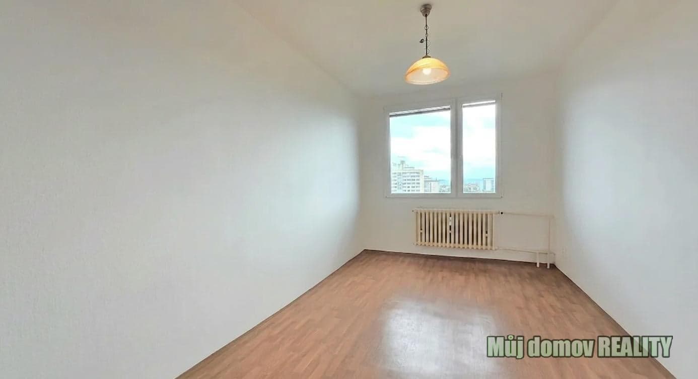 Pronájem bytu 3+1, 68 m², lodžie, Praha 8 Kobylisy, Famfulíkova – foto 4