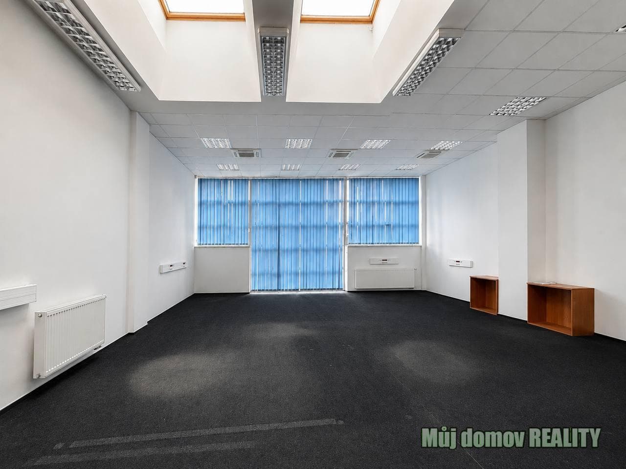 Pronájem kanceláře 75 m² Praha 9, Vysočany, Lisabonská – foto 2