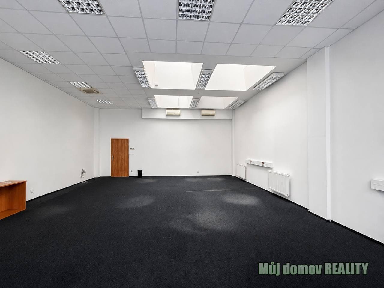 Pronájem kanceláře 75 m² Praha 9, Vysočany, Lisabonská – foto 3