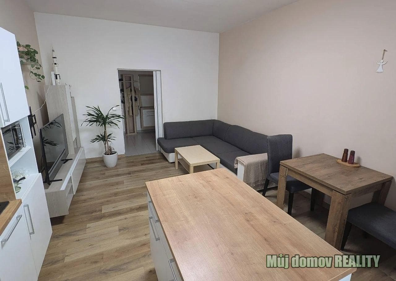 Pronájem bytu 2+kk, 57 m² Vršovická, Praha 10 Vršovice – foto 2
