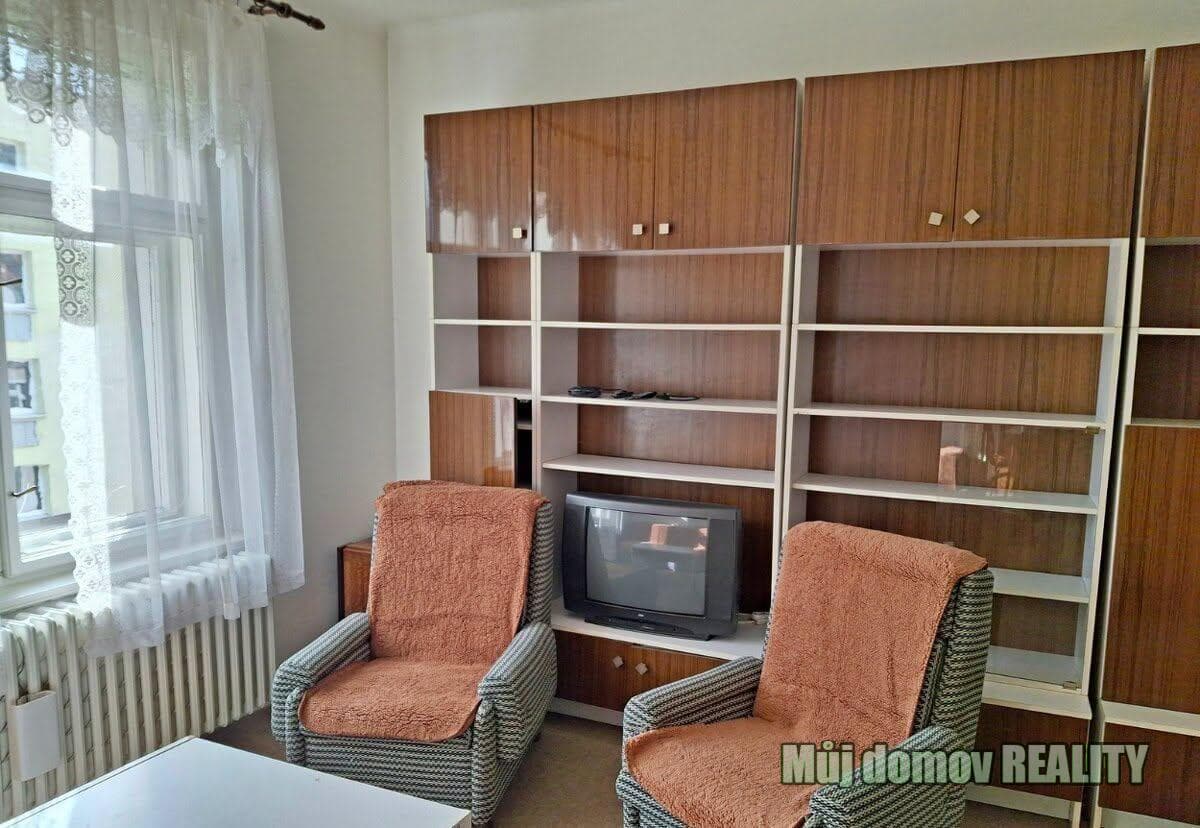 Pronájem prostorného bytu 3+kk, 60 m² Praha 6, Na Petynce – foto 2