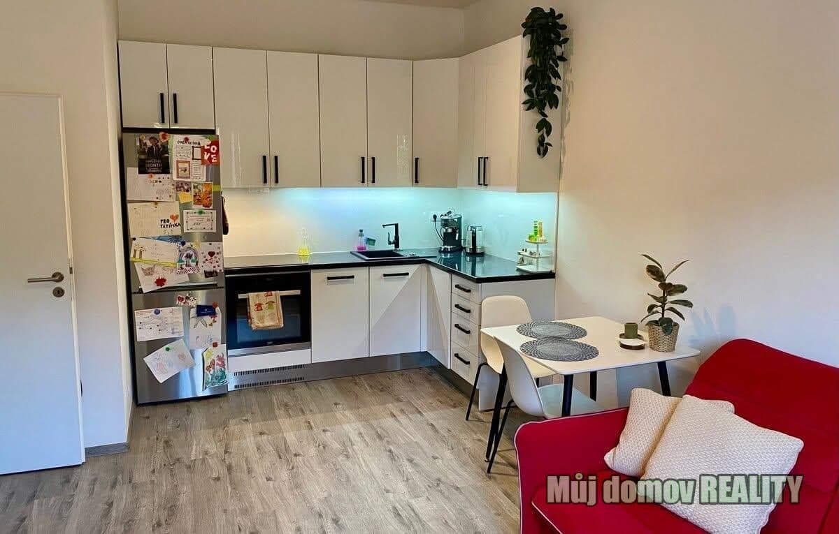 Pronájem útulného a kompletně zařízeného bytu 2+kk, 41 m², Praha 6 Ruzyně – foto 5