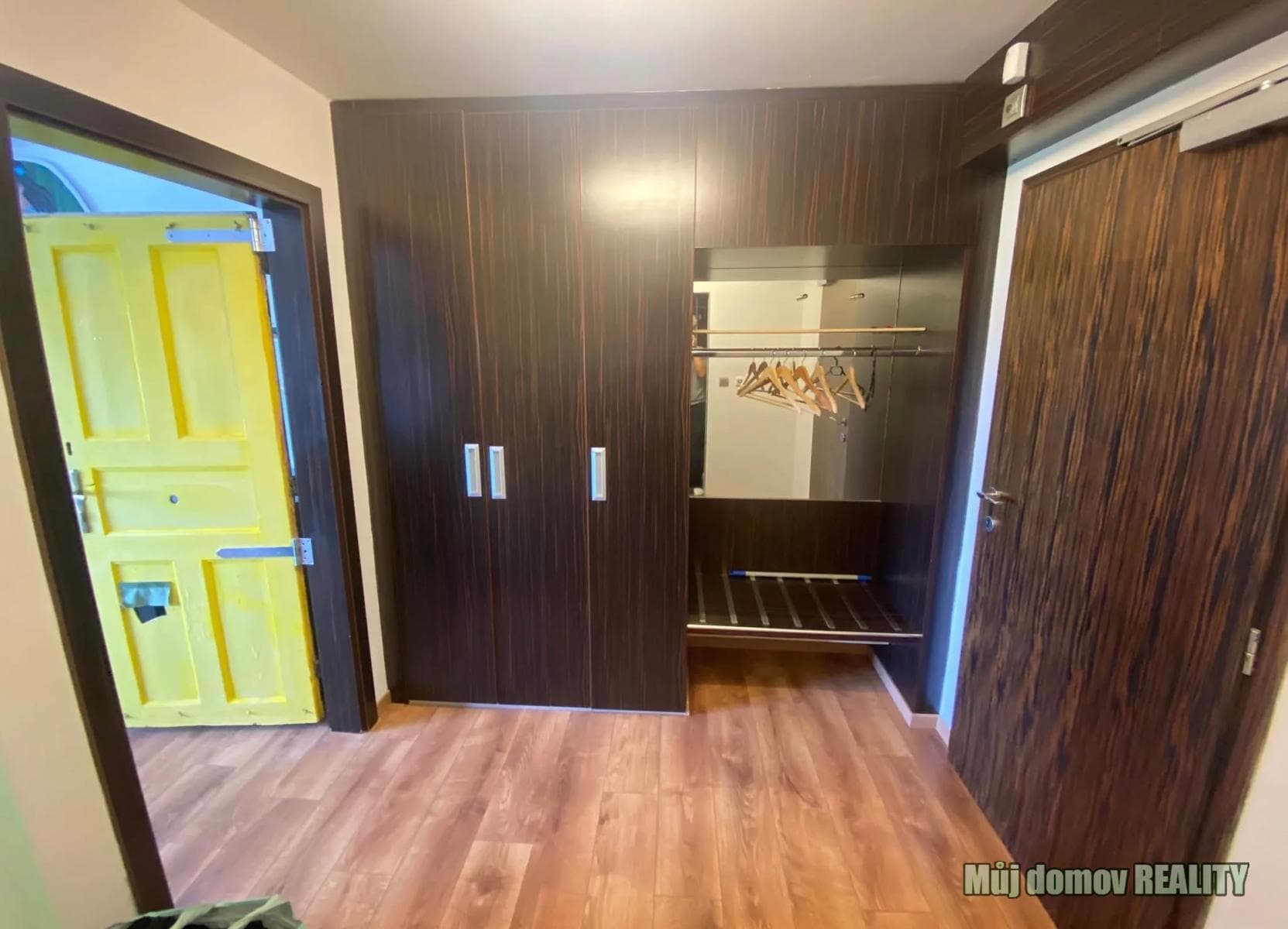 Pronájem bytu 1+kk, 30 m², Suchdolské náměstí, Praha Suchdol – foto 4