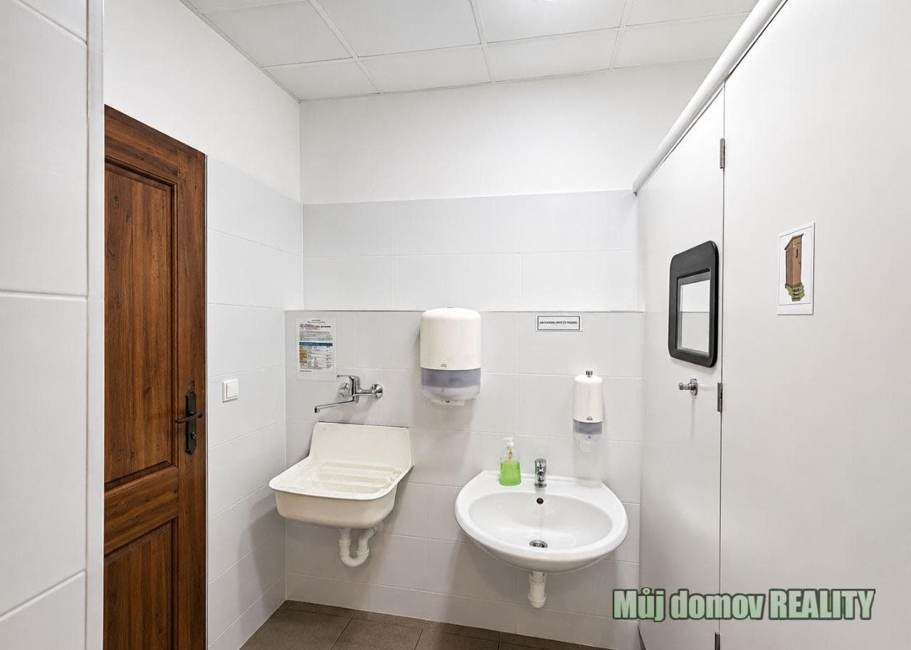 Přenechání zavedené provozovny Kebab and Burger | 75 m² | Praha Čakovice – foto 3