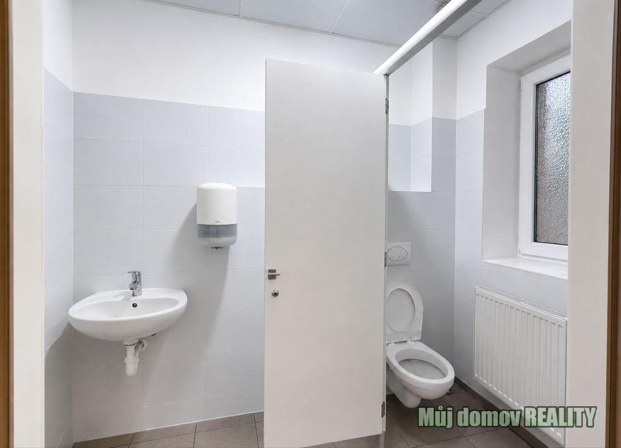 Přenechání zavedené provozovny Kebab and Burger | 75 m² | Praha Čakovice – foto 4