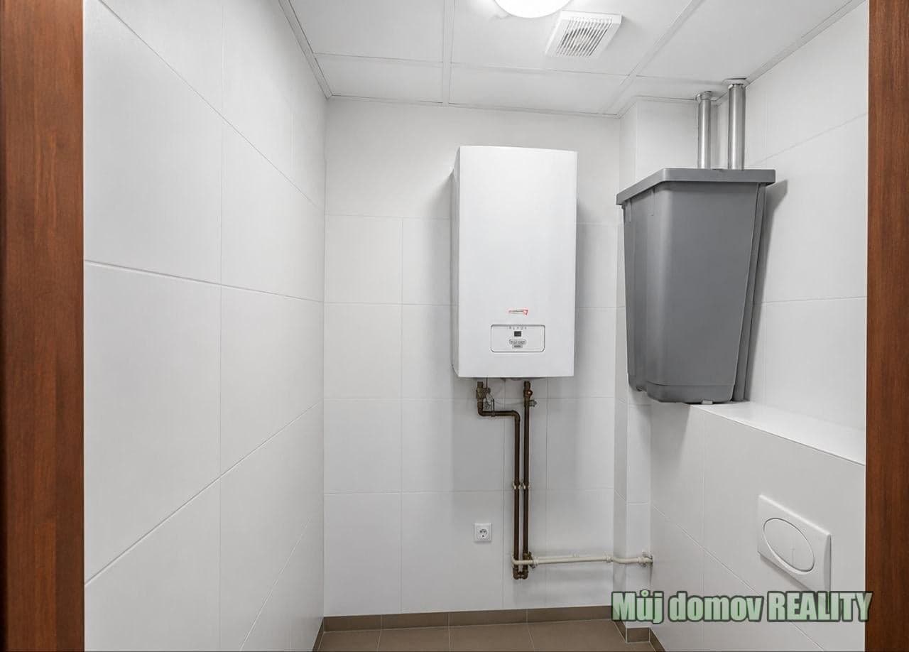 Přenechání zavedené provozovny Kebab and Burger | 75 m² | Praha Čakovice – foto 5