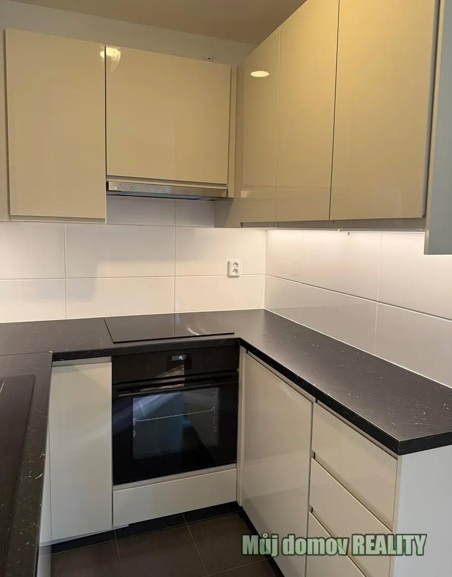 Pronájem bytu 2+1, 63 m², U Silnice, Praha Ruzyně – foto 4