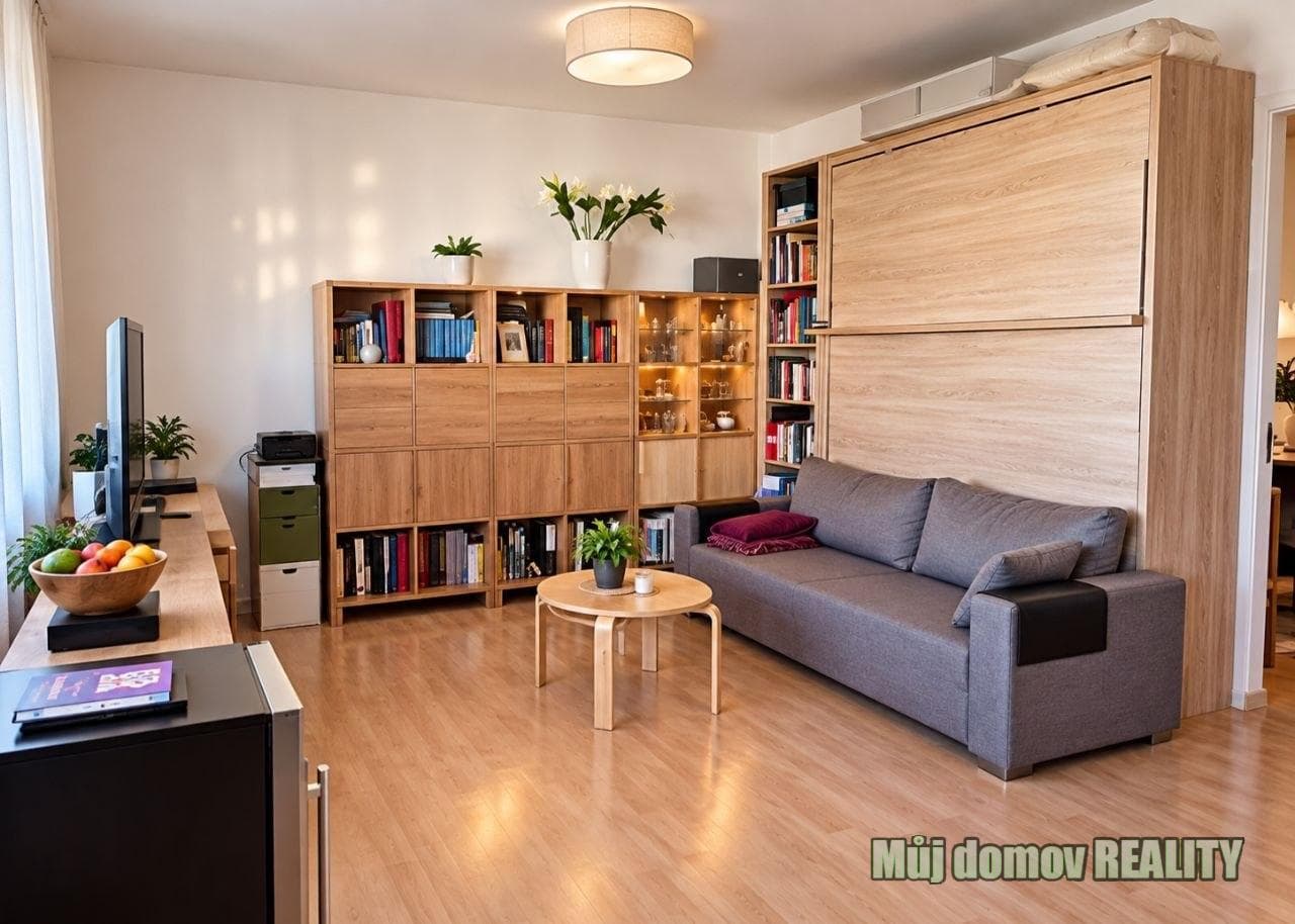 Nabízíme k dlouhodobému pronájmu prostorný a příjemně řešený byt 2+kk o celkové ploše 65 m²,Mot – foto 3