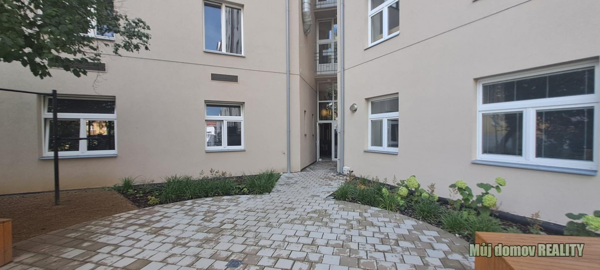 Pronájem bytu 3+kk po nové rekonstrukci, 64,8 m², Praha 3 Žižkov, Jeseniova – foto 1