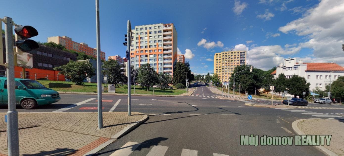 Prodej komerčního pozemku 645 m² Praha 4, Michle