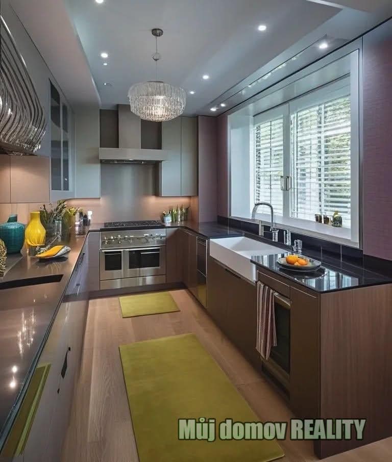 Prodej bytu 2+1, 52 m² + garáž + zahrada Praha 6, Střešovice/Břevnov