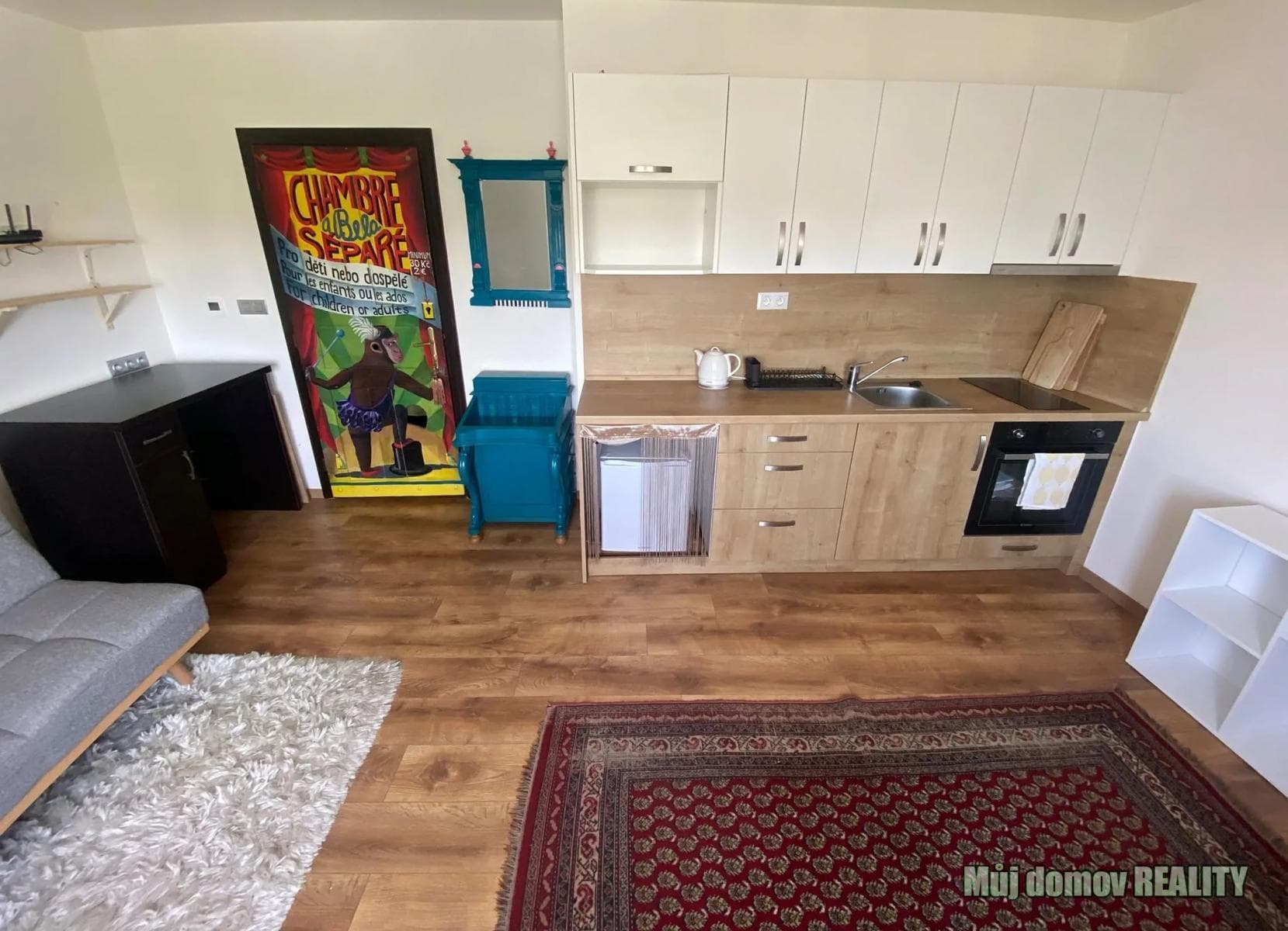 Pronájem bytu 1+kk, 30 m², Suchdolské náměstí, Praha Suchdol