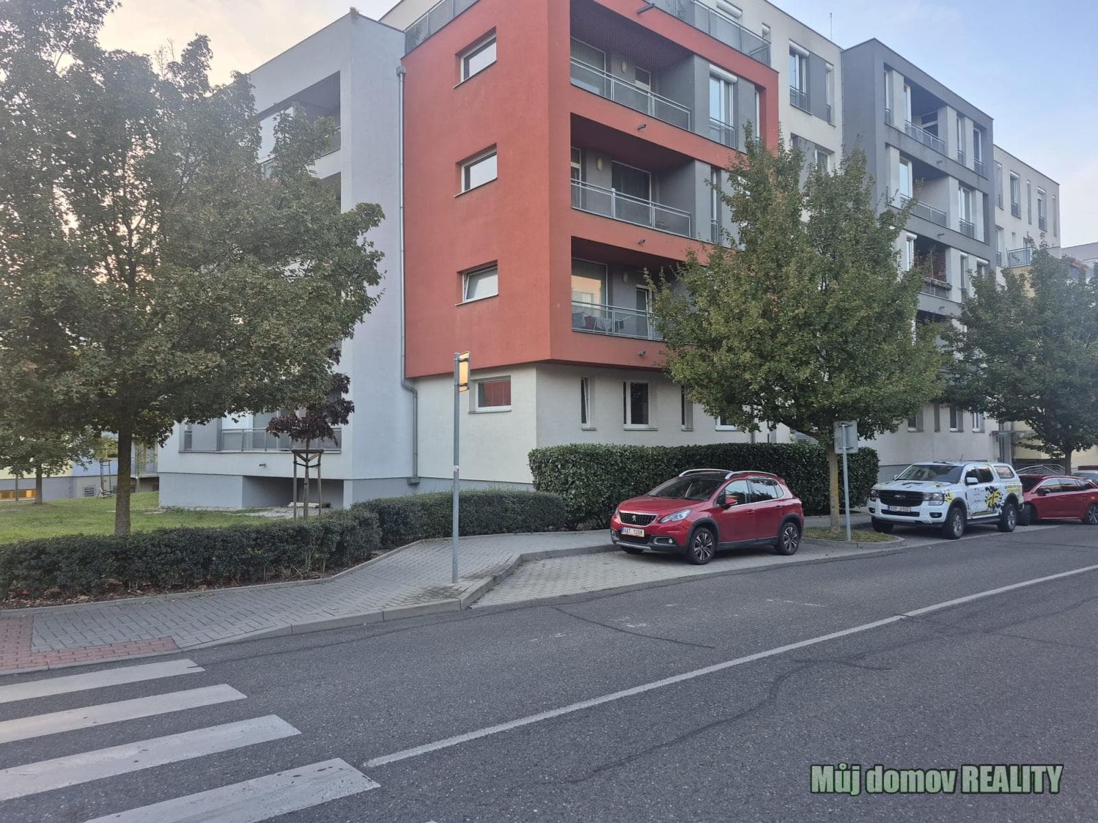 Pronájem bytu 3+kk, 92 m² + lodžie, garáž, sklep, Raichlova, Praha 5 Stodůlky
