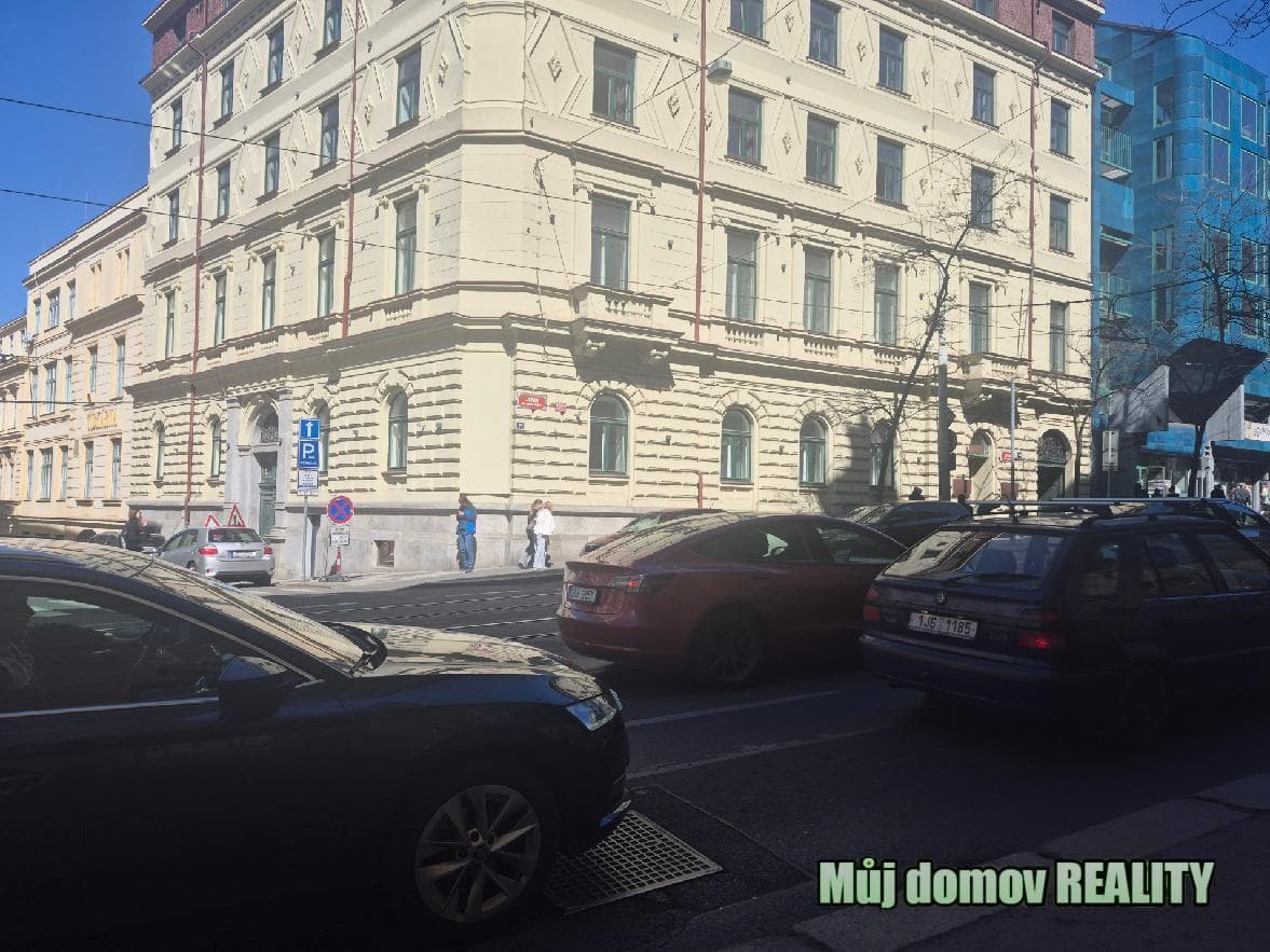 Pronájem restaurace / baru 220 m2, Ječná Praha 2, Nové Město