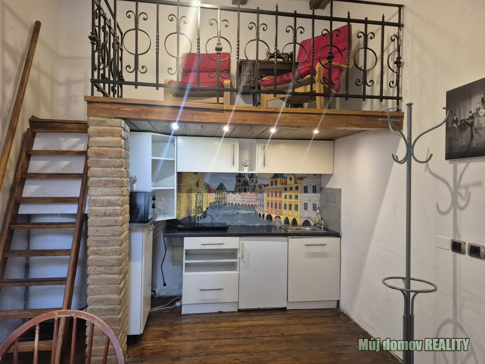 Loftový byt 2+kk, 46 m², Praha 8 Karlín | Křižíkova 73